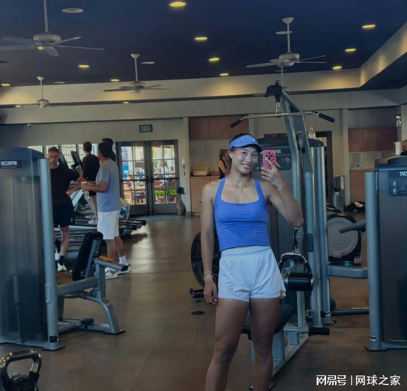 kaiyun sports-郑钦文晒照新教练技改，外媒称其剑指法网阳光双赛成绩是合作关键